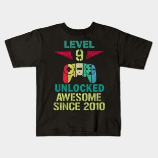 Level 9 Unlocked Awesome Since 2011 Gamers lovers Kids T-Shirt